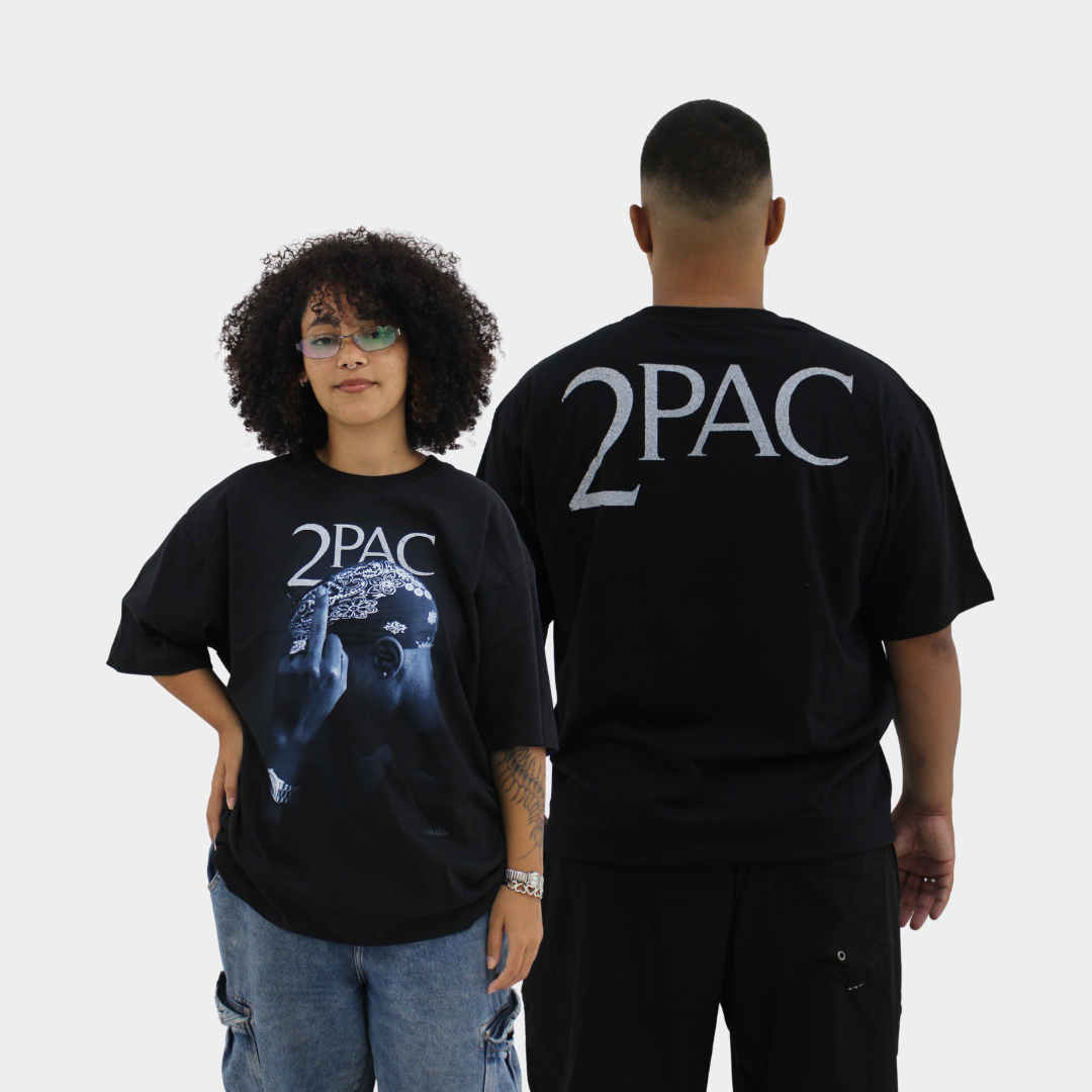 Camiseta Oversized Tupac 2Pac Middle Finger