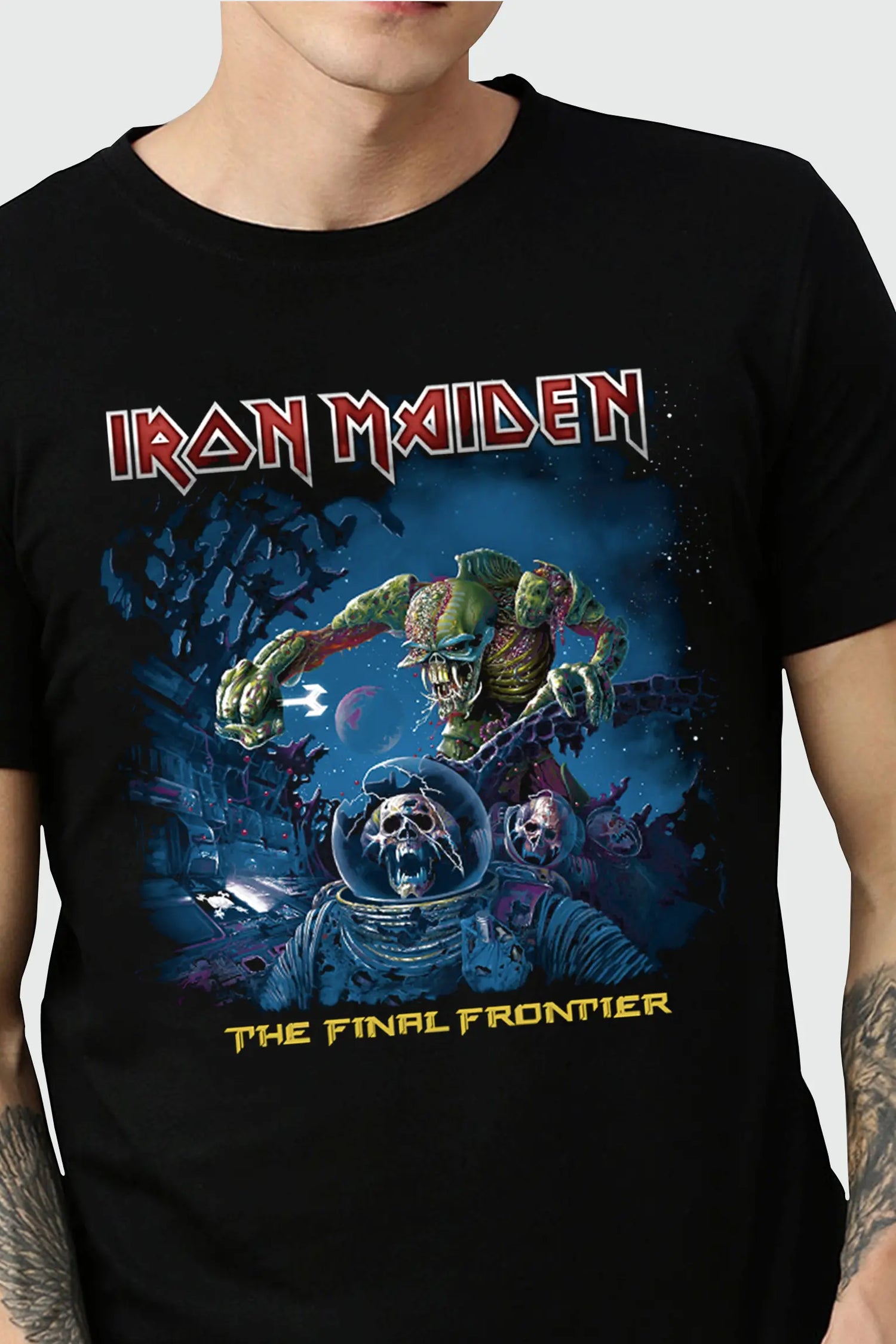 Camiseta Manga Curta Iron Maiden The Final Frontier I