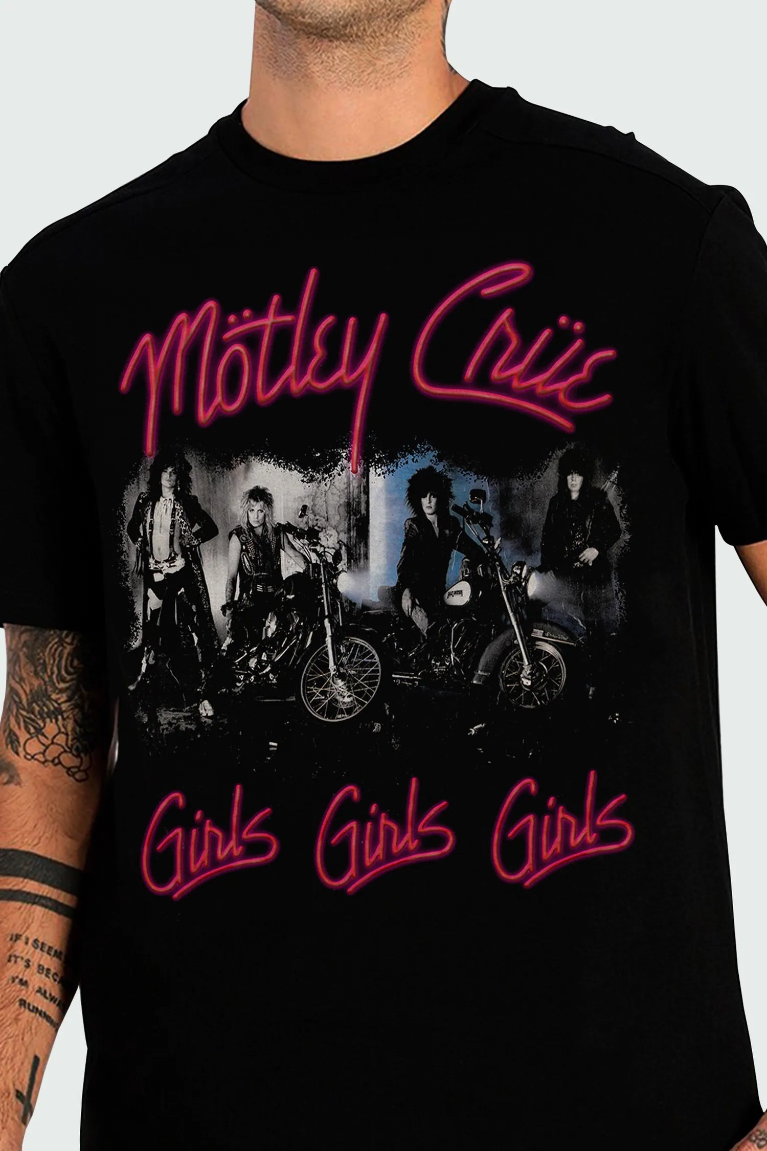 Camiseta Manga Curta Mötley Crüe Girls Girls Girls