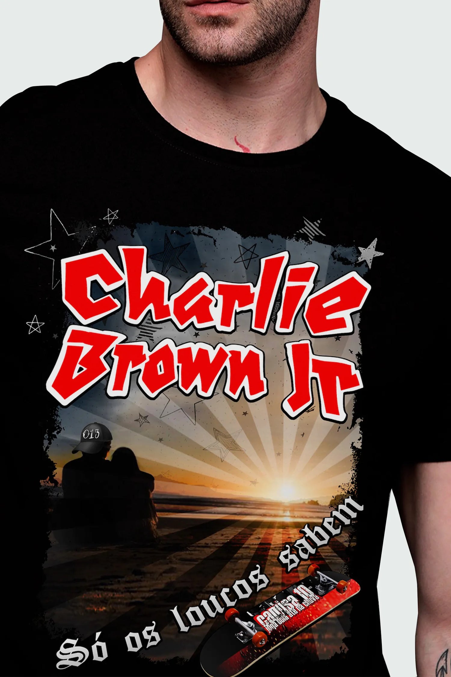 Camiseta Manga Curta Charlie Brown Jr. Só Os Loucos Sabem