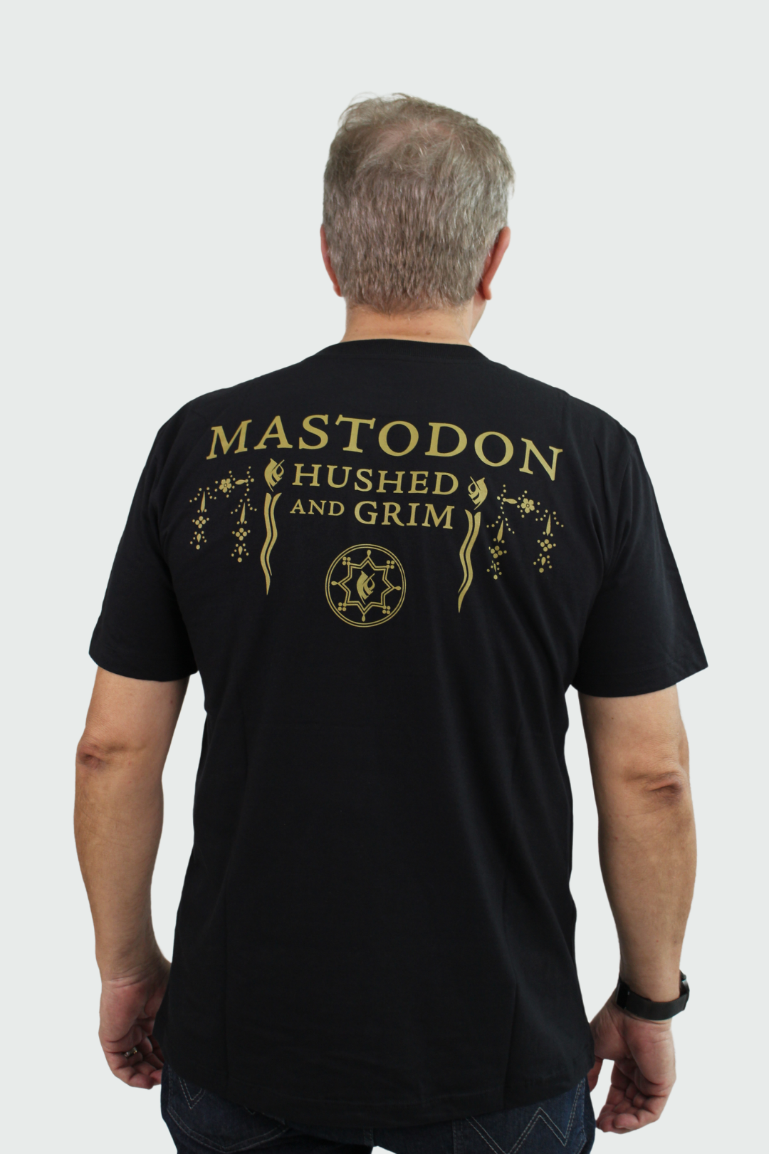 Camiseta Manga Curta Mastodon Hushed and Grim